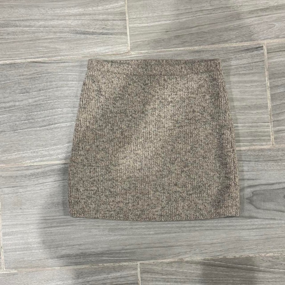 Zara Heathered Beige Knit Mini Skirt